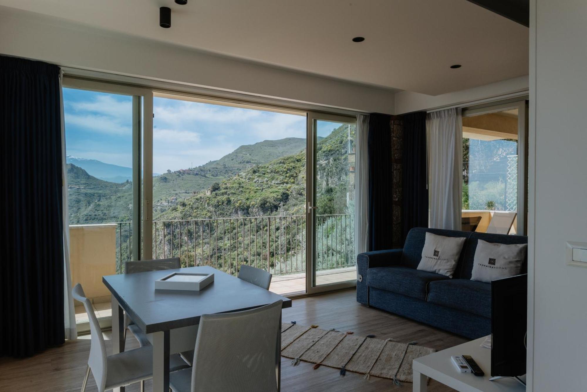 Villa Da Vinci Luxury Panoramic Apartments - Taormina Rooms Collection Exterior foto